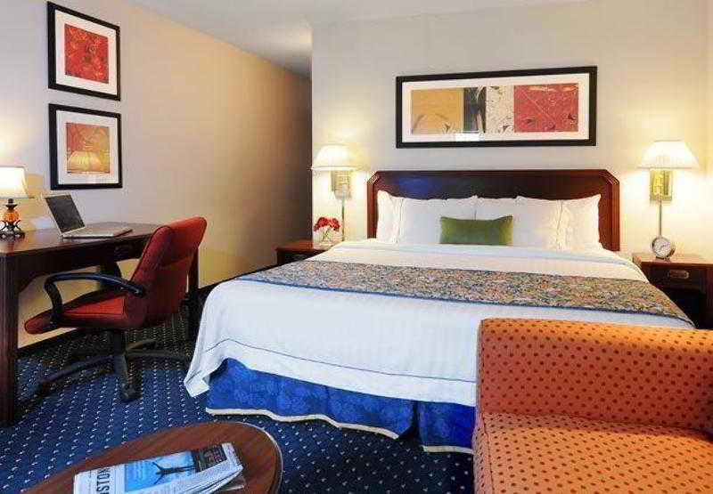 Courtyard By Marriott Houston Hobby Airport Hotel Quarto foto