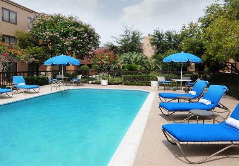 Courtyard By Marriott Houston Hobby Airport Hotel Instalações foto